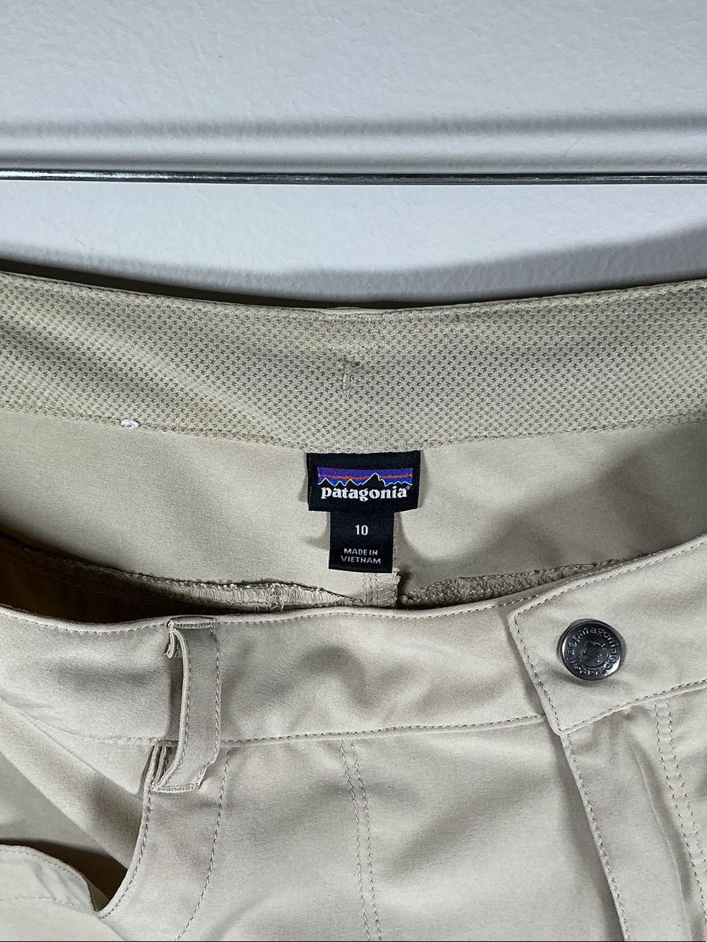 Patagonia Women’s Khaki Hiking Outdoor Shorts Size 10 - Picture 5 of 5